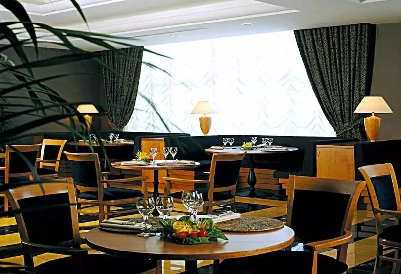 酒店 Ramada By Wyndham Naples