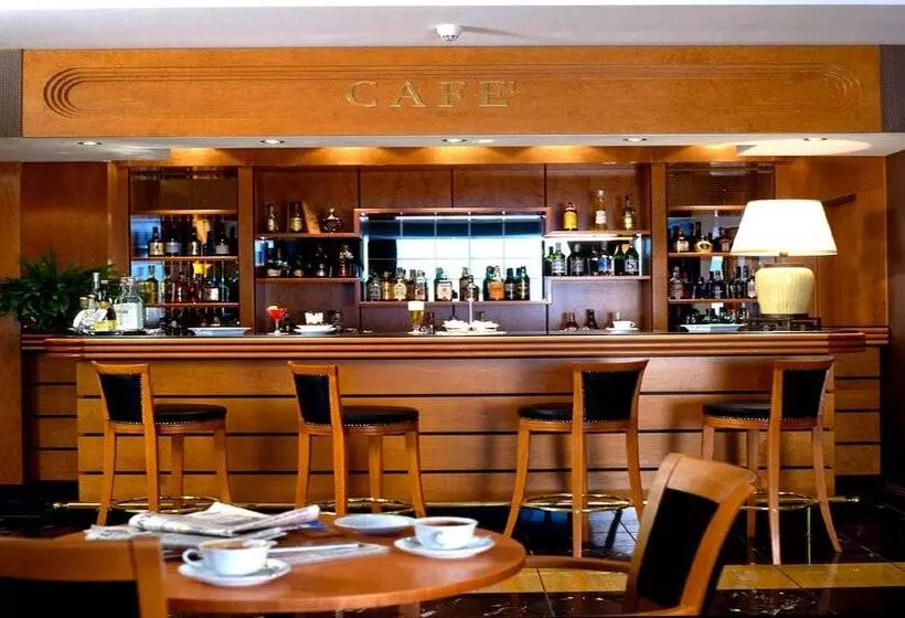 酒店 Ramada By Wyndham Naples