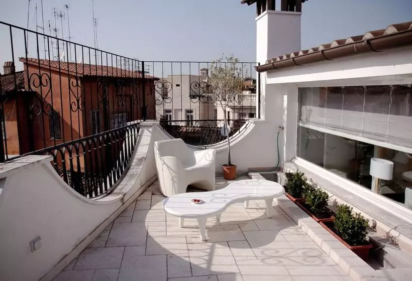 ホテル Roma Resort Trevi