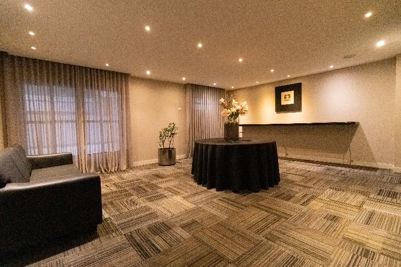 בית מלון כפרי Slaviero Curitiba Shopping