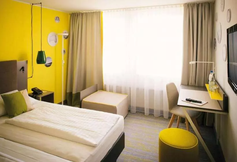 Отель Vienna House Easy By Wyndham Günzburg