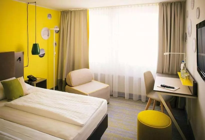 Отель Vienna House Easy By Wyndham Günzburg