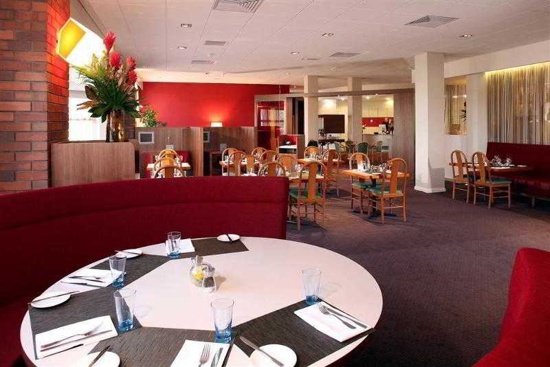 Novotel Newcastle Airport