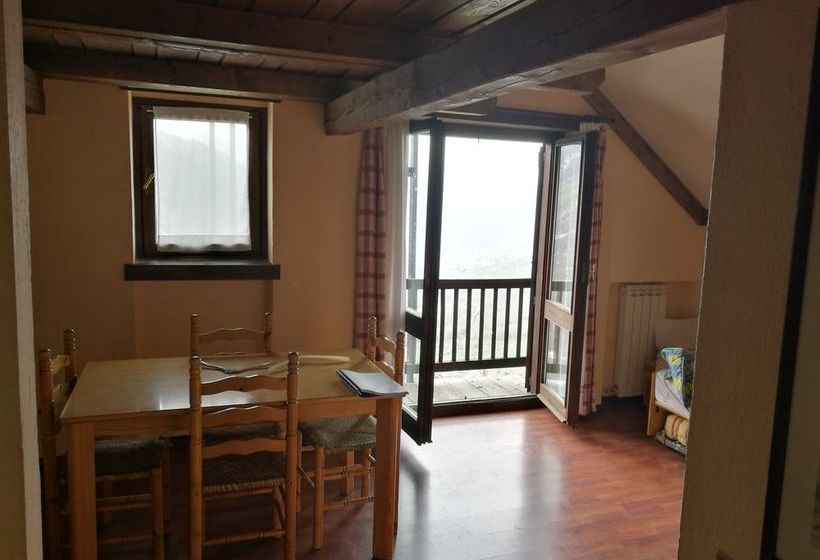 Residencia La Piazza y Abeti Betulle