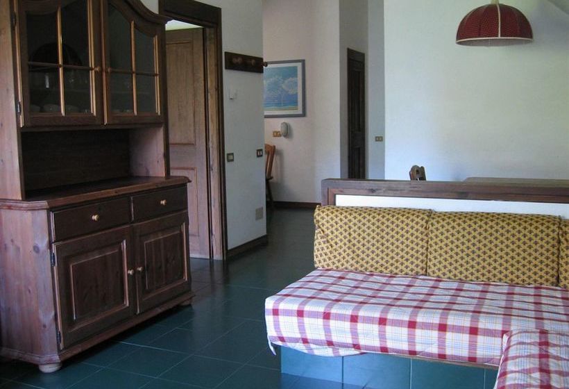 Residencia La Piazza y Abeti Betulle