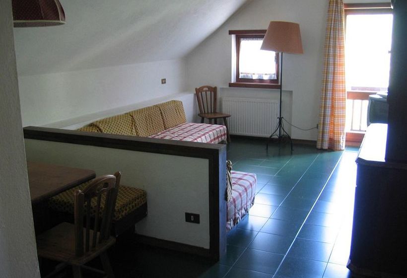 Residencia La Piazza y Abeti Betulle