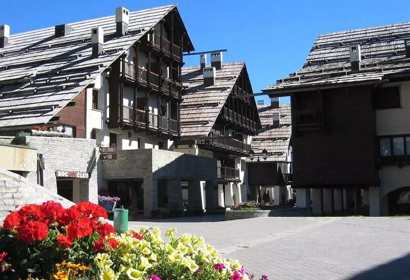 Residencia La Piazza y Abeti Betulle