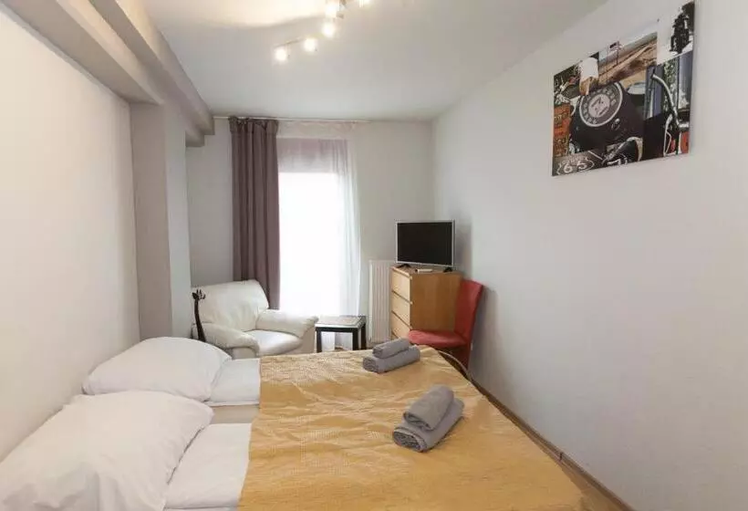 ユースホステル Anva House