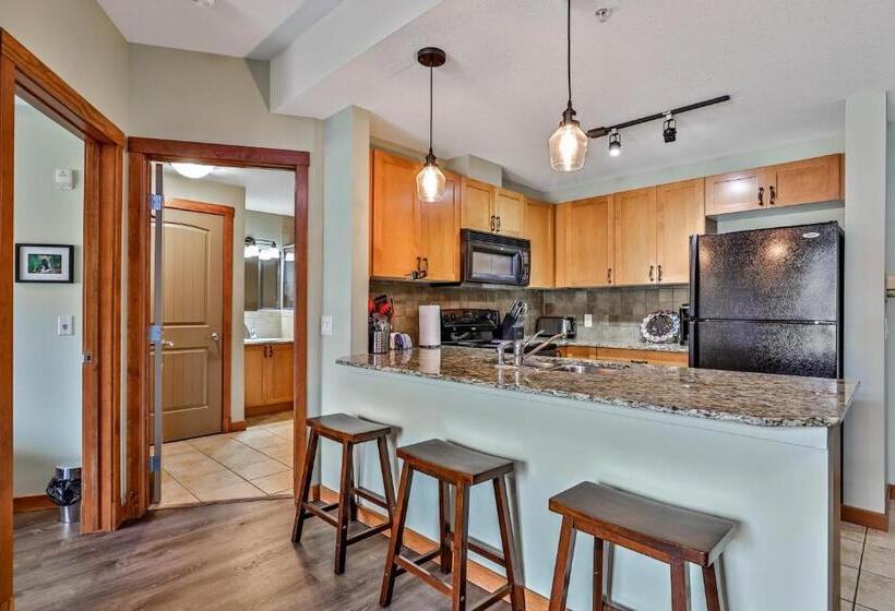 Fenwick Vacation Rentals Inviting Rocky Mountain Hot Tub In Top Rated Condo