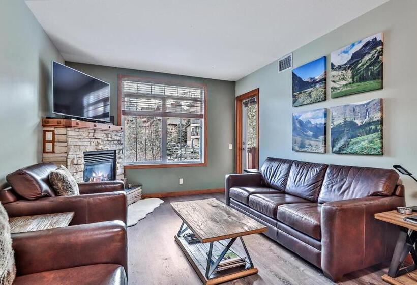 Fenwick Vacation Rentals Inviting Rocky Mountain Hot Tub In Top Rated Condo