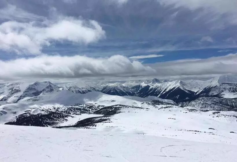 Fenwick Vacation Rentals Inviting Rocky Mountain Hot Tub In Top Rated Condo