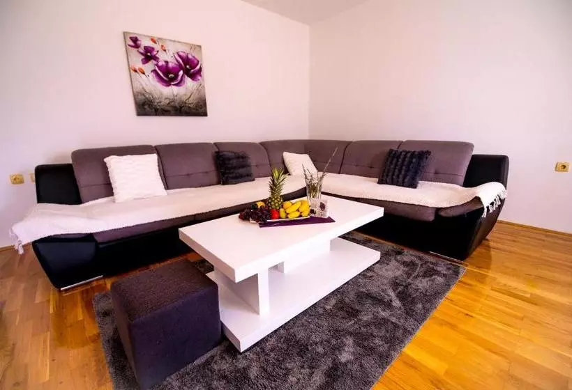 پانسیون Apartman Katarina