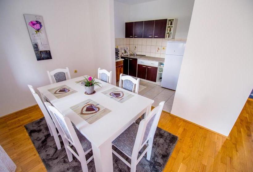 پانسیون Apartman Katarina