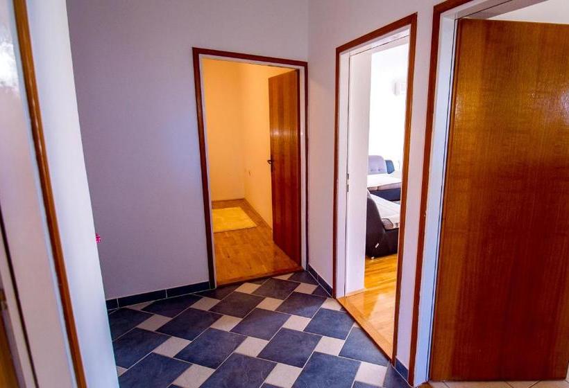 پانسیون Apartman Katarina