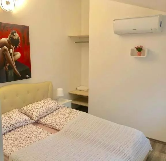 پانسیون Apartments Maria