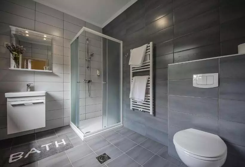 پانسیون Apartments Maria