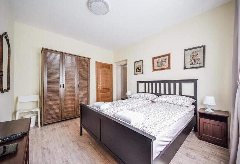 پانسیون Apartments Maria