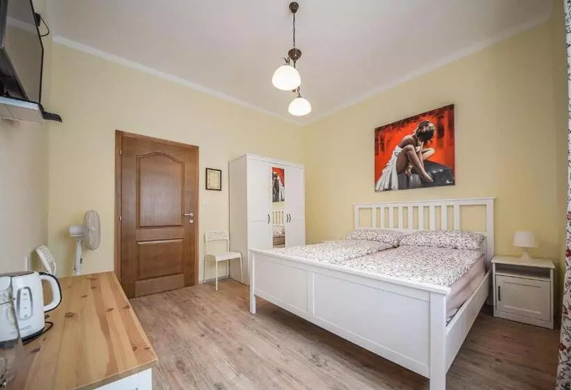 پانسیون Apartments Maria