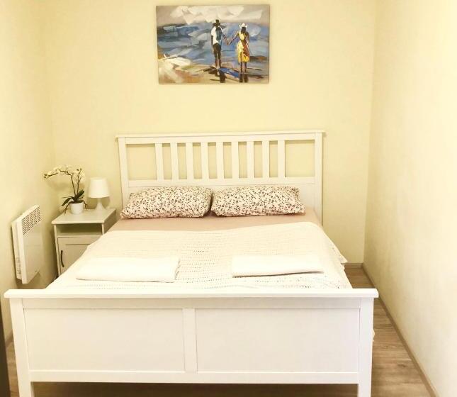 پانسیون Apartments Maria