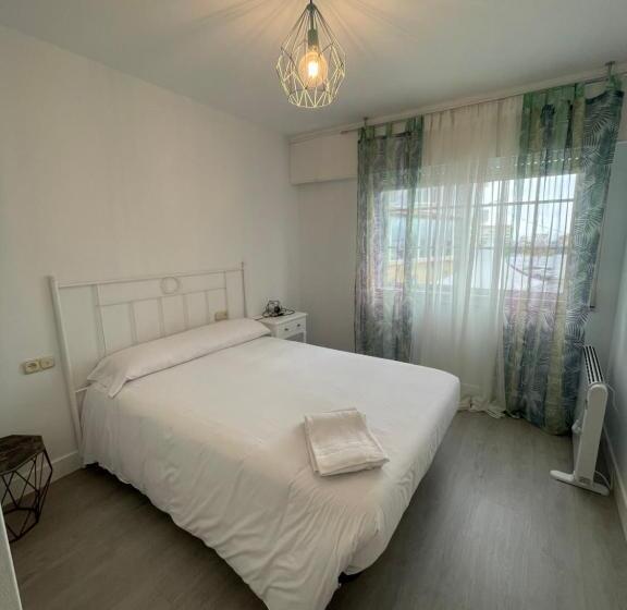 膳宿费 Hostal Portofino