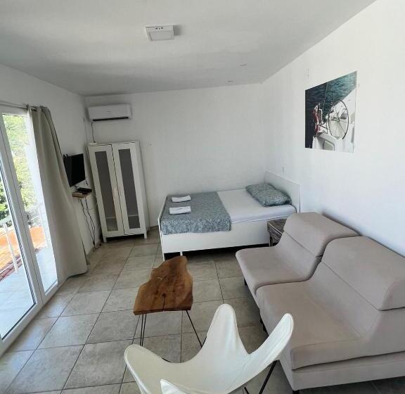 پانسیون In Villa Guesthouse