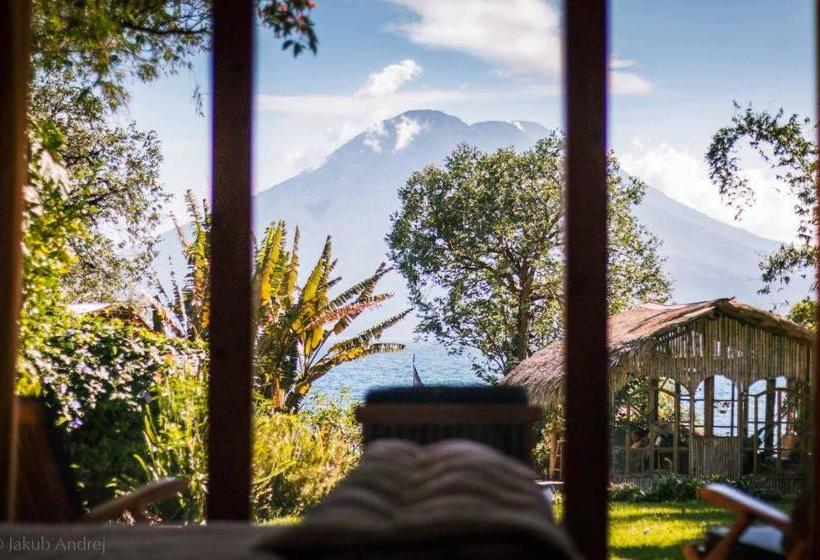 پانسیون Lake Front Suite At Los Elementos