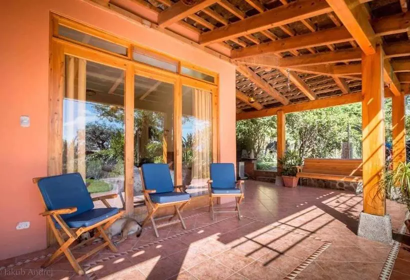 پانسیون Lake Front Suite At Los Elementos