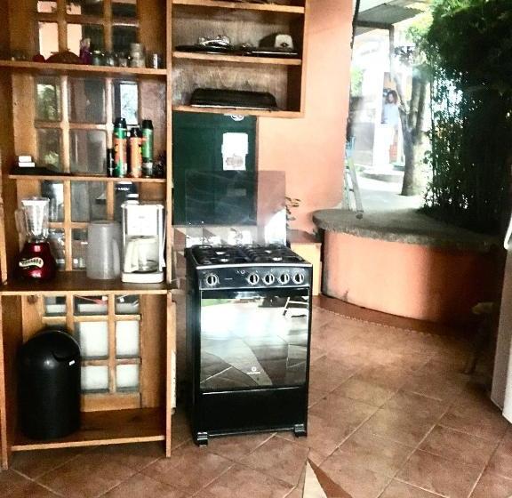 پانسیون Lake Front Suite At Los Elementos