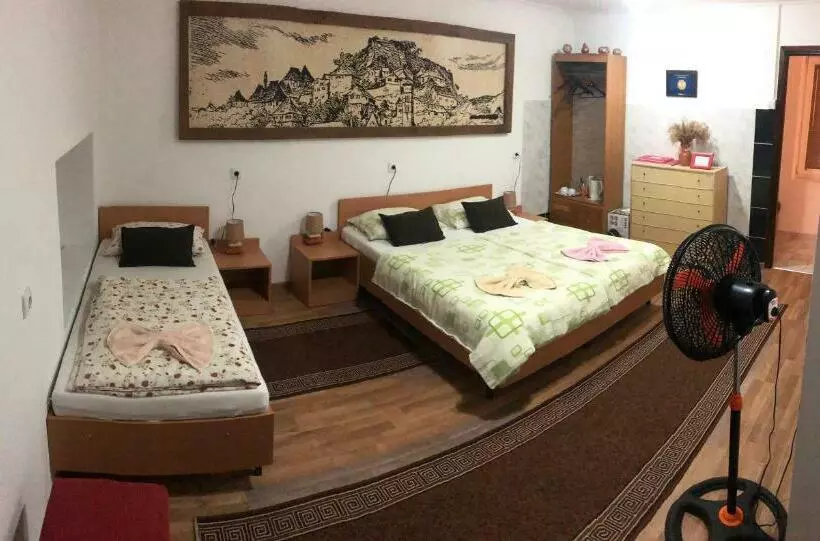 پانسیون Prenoćište Gany