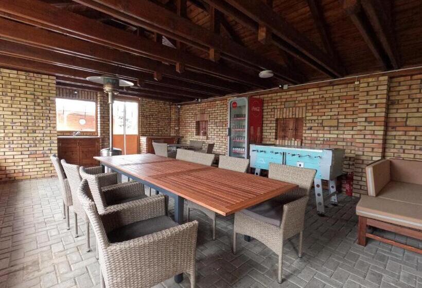 Пансион Riviéra Apartmanok