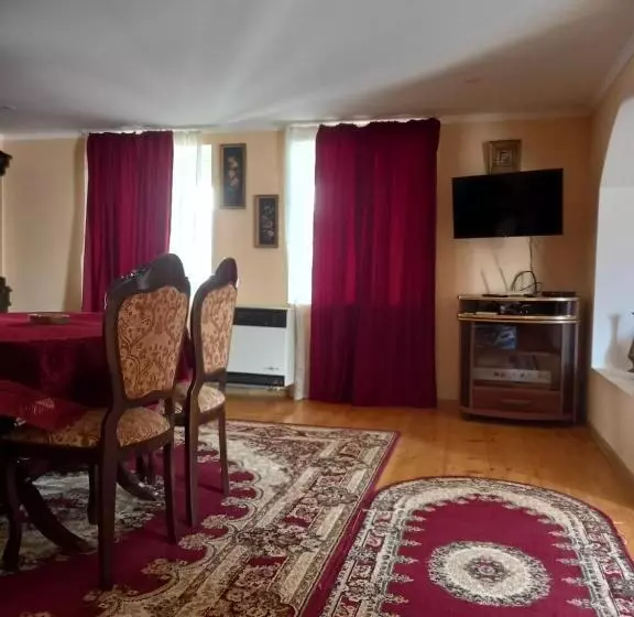 پانسیون Tskaltubo Apartment Meri