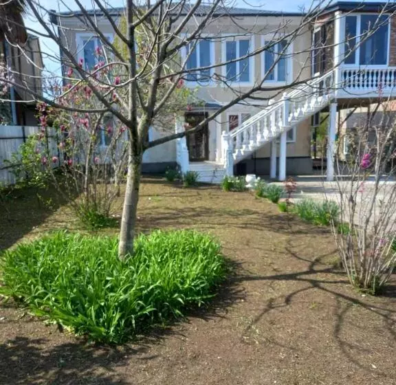 پانسیون Tskaltubo Apartment Meri