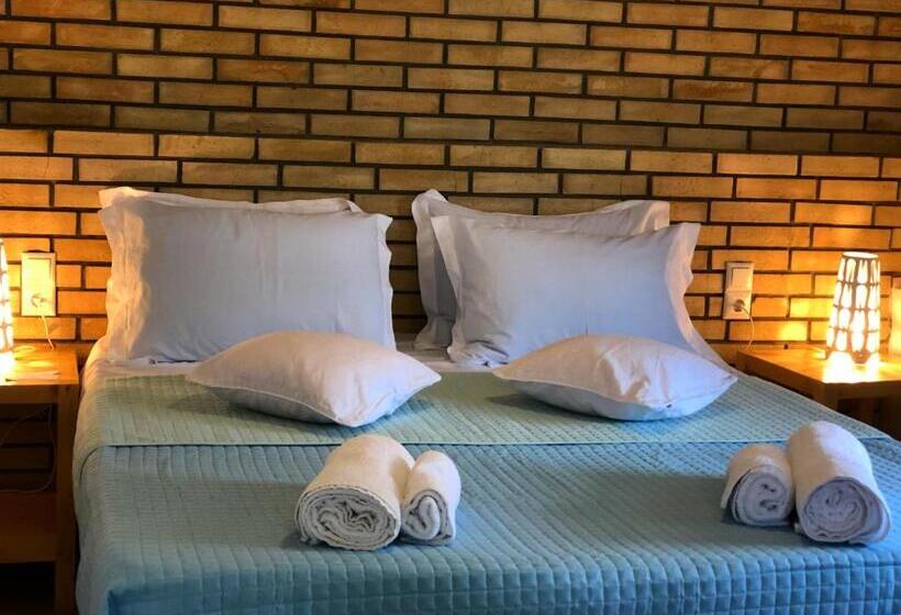 ペンション Tzavelitiko Home