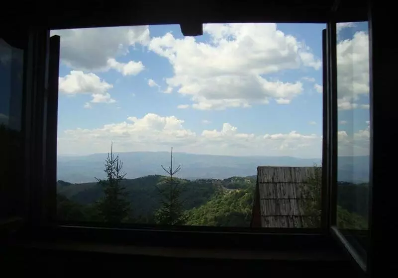 پانسیون Uki & Sofi Mountain House