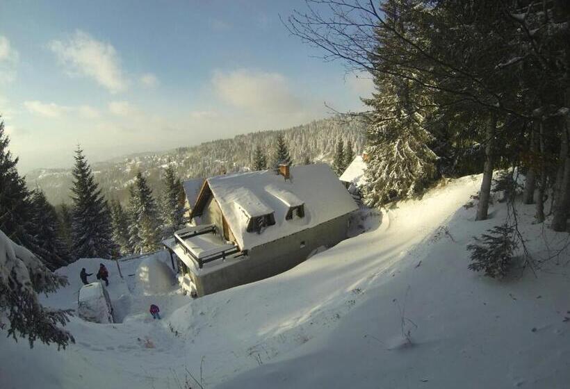 پانسیون Uki & Sofi Mountain House