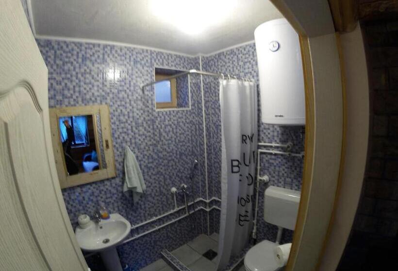 پانسیون Uki & Sofi Mountain House