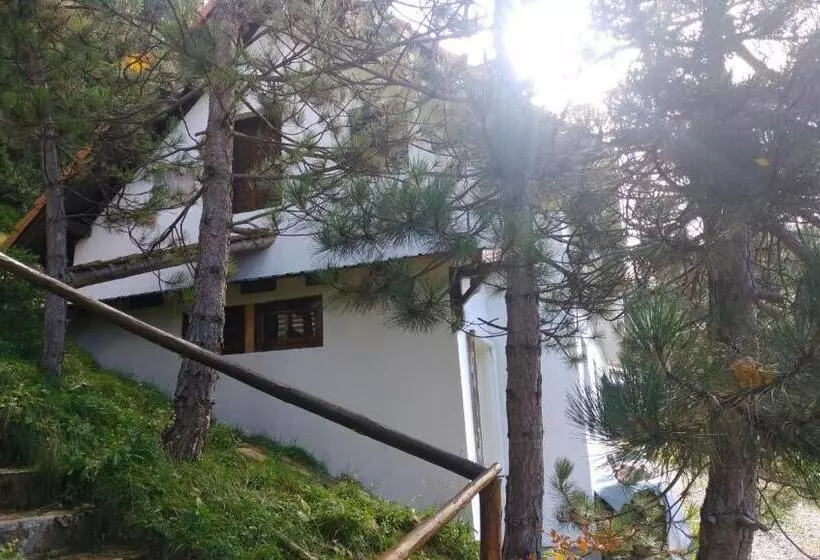 پانسیون Uki & Sofi Mountain House