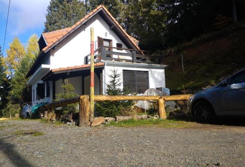 پانسیون Uki & Sofi Mountain House