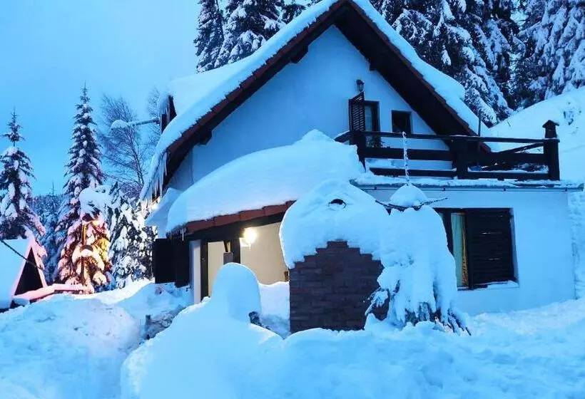 پانسیون Uki & Sofi Mountain House