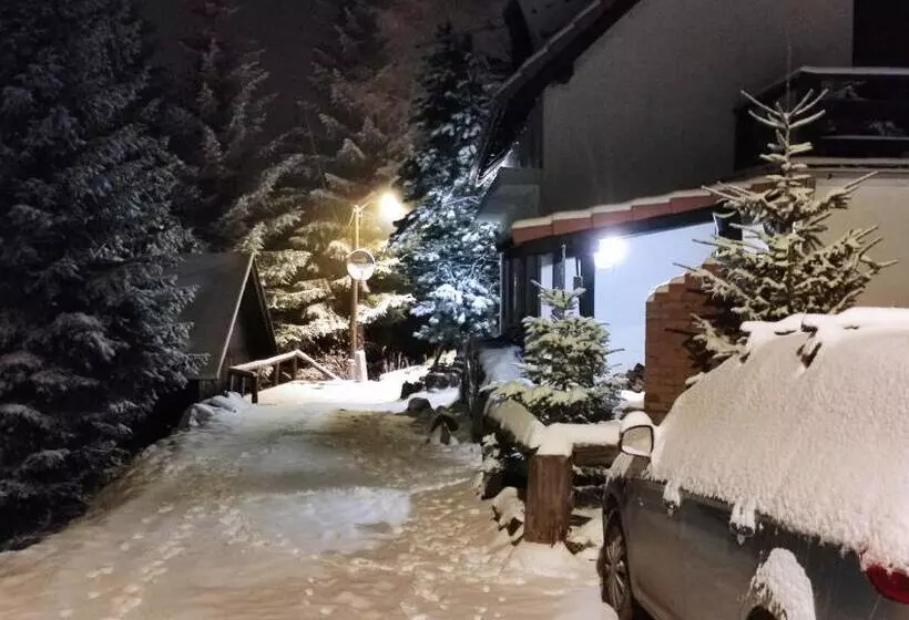 پانسیون Uki & Sofi Mountain House