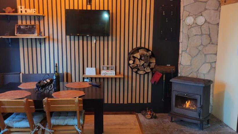 پانسیون Uki & Sofi Mountain House