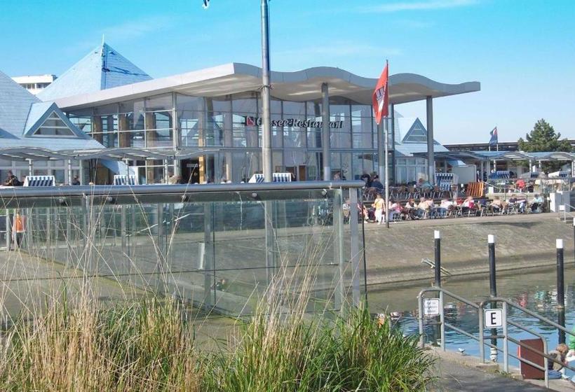 Курорт Zeltdachhaus Mit Tv Im Schlafzimme