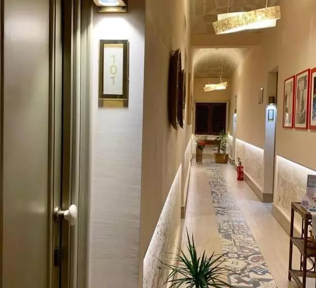 Hotelli Albergo Bouganville