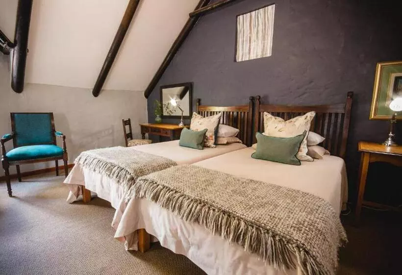 پانسیون Cypress Cottage Guest House
