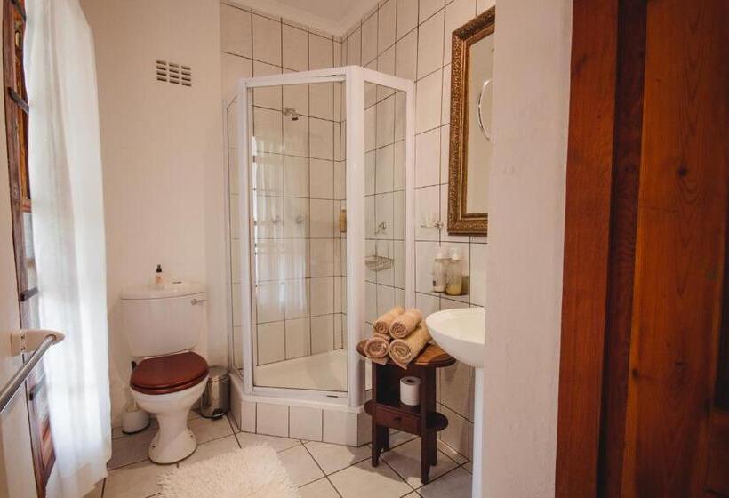 ペンション Cypress Cottage Guest House