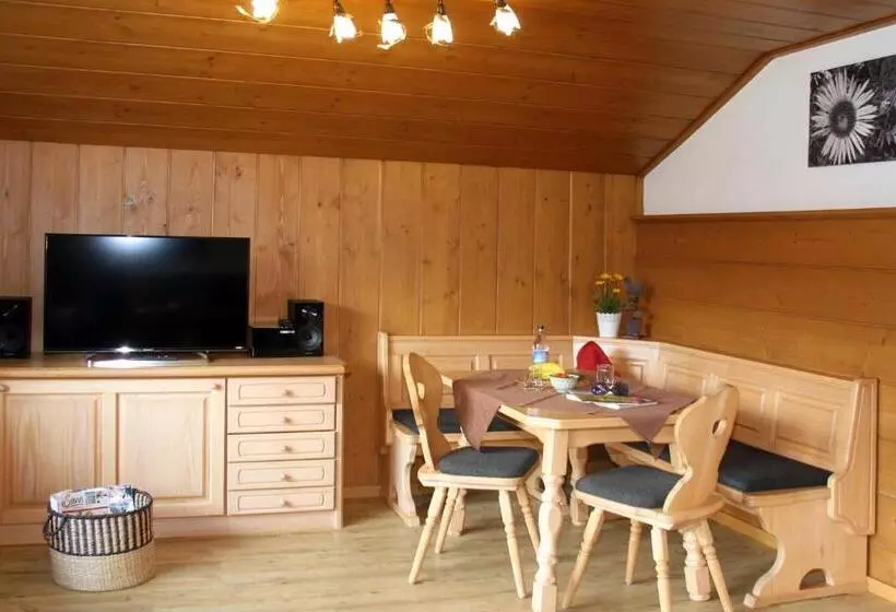 ペンション Gästehaus Rappenkopf