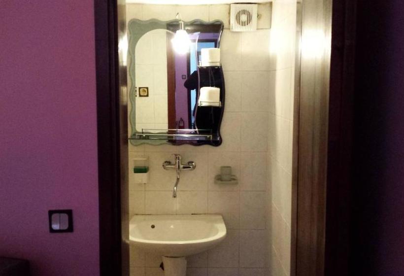 پانسیون Guest House Gaja