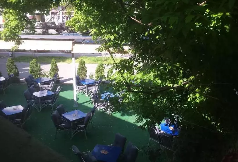 پانسیون Guest House Gaja