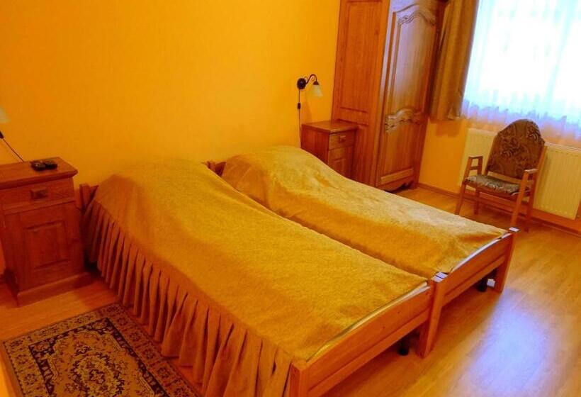 بنسيون Horváth Vendégház