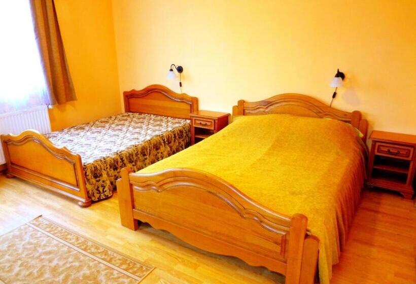 بنسيون Horváth Vendégház